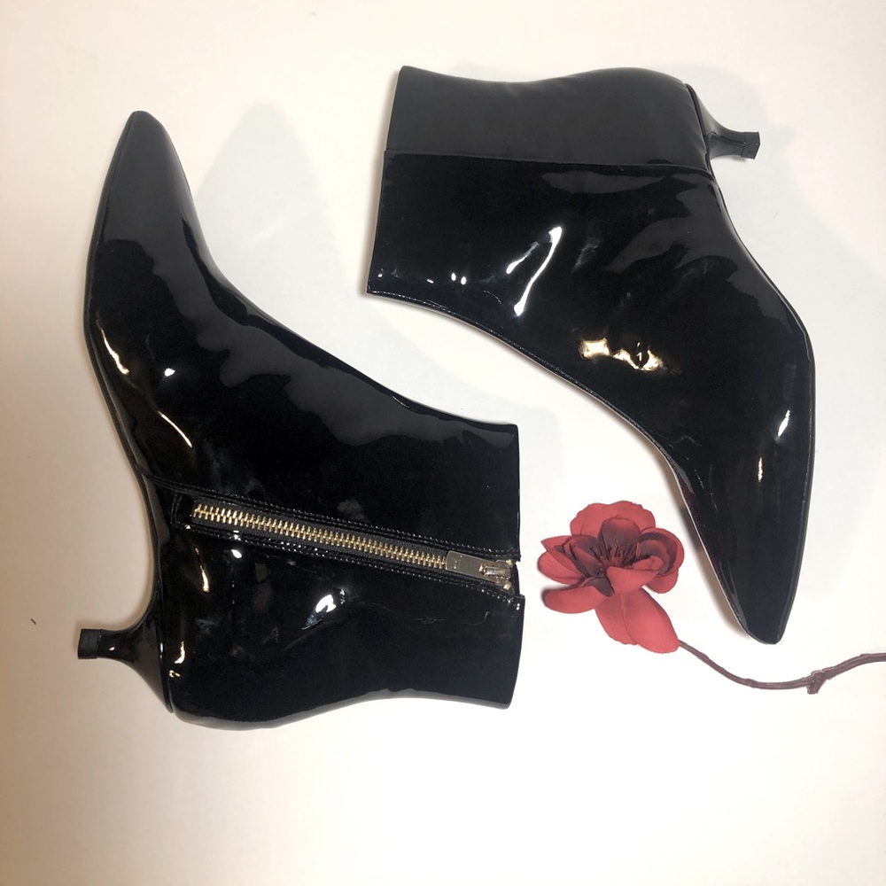 Closet Cleanout! NIB Taryn Rose Kitten Heel Boots!